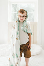 Load image into Gallery viewer, Woodland Muslin Quilt