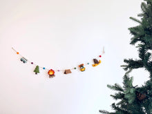 Load image into Gallery viewer, Felt Camping Garland