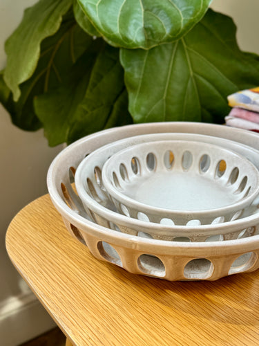 Low Cutout Bowl