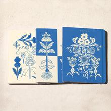 Load image into Gallery viewer, Blue Flower Bouquet Notebook Set