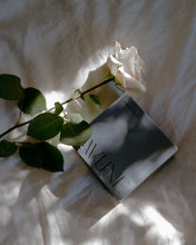 Load image into Gallery viewer, No. 7 Rosewood Candle